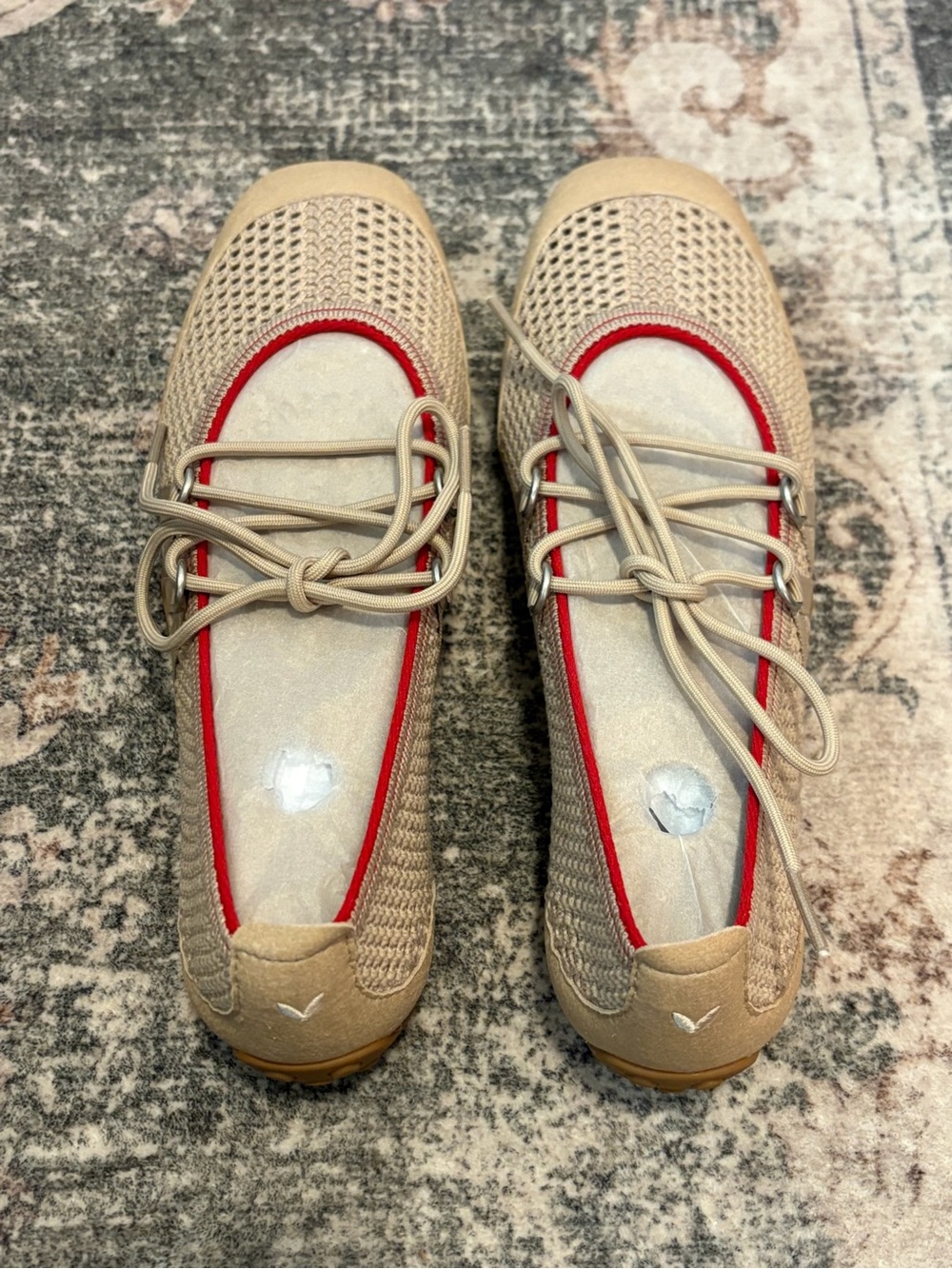 VIVAIA Cecily: Women’s Beige Knit Lace-Up Flats with Red Trim